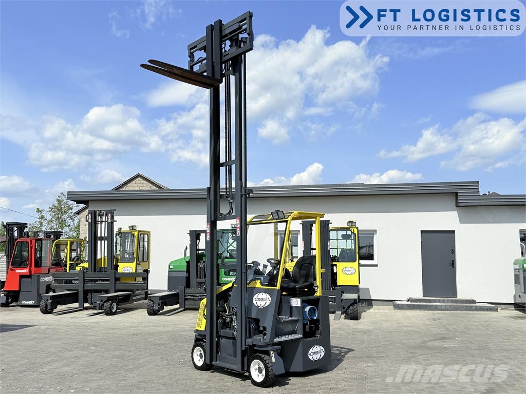 Combilift CB3000 / GAS / DUPLEX 4000MM / FORK-POSITIONER / S شاحنة المناولة رباعية الاتجاهات