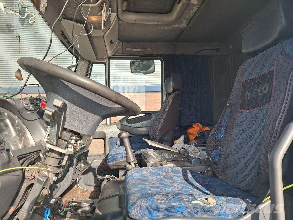Iveco ML150E21 EUROCARGO 平板车