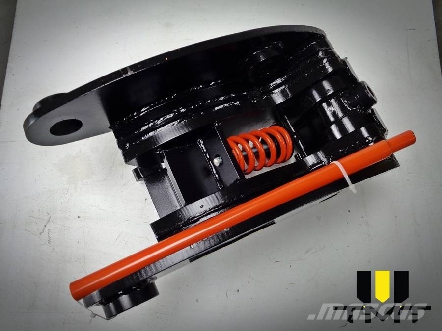 CAT 428 CAT Quick Coupler Hitch Rýchlospojky