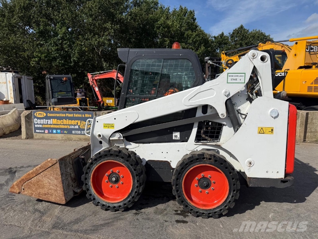 Bobcat S 530 Lietoti riteņu kompaktiekrāvēji