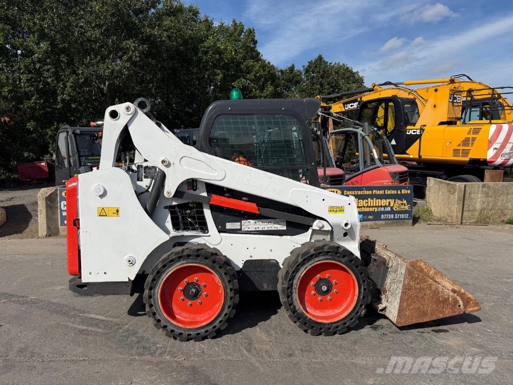 Bobcat S 530 Lietoti riteņu kompaktiekrāvēji