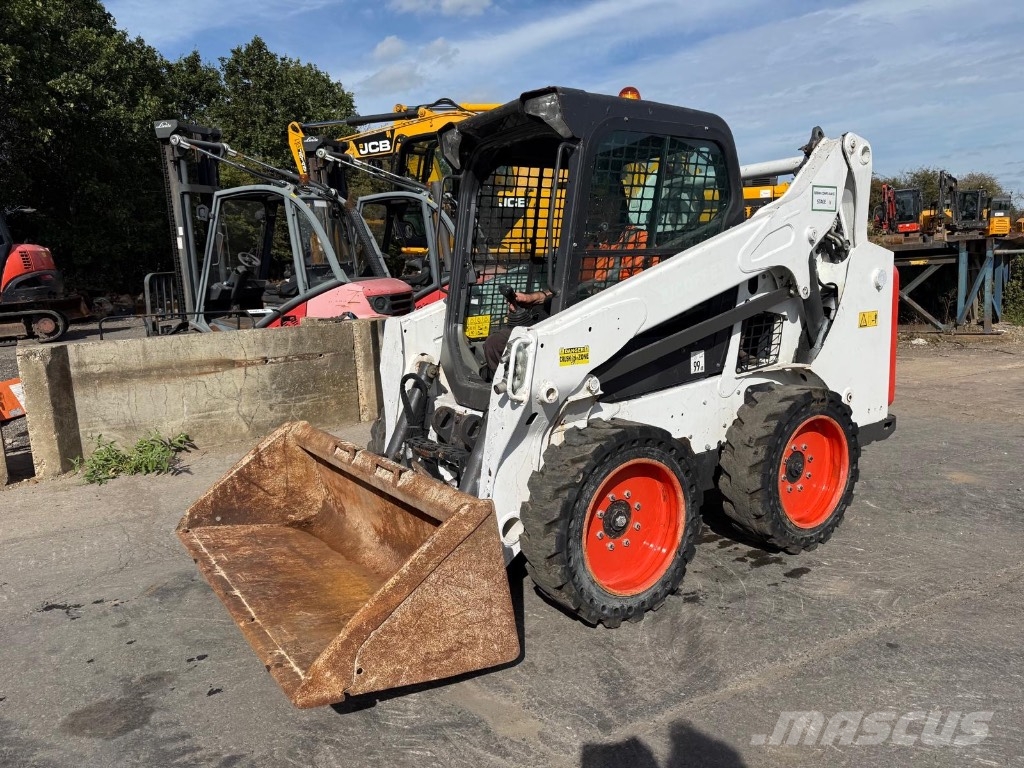 Bobcat S 530 Lietoti riteņu kompaktiekrāvēji