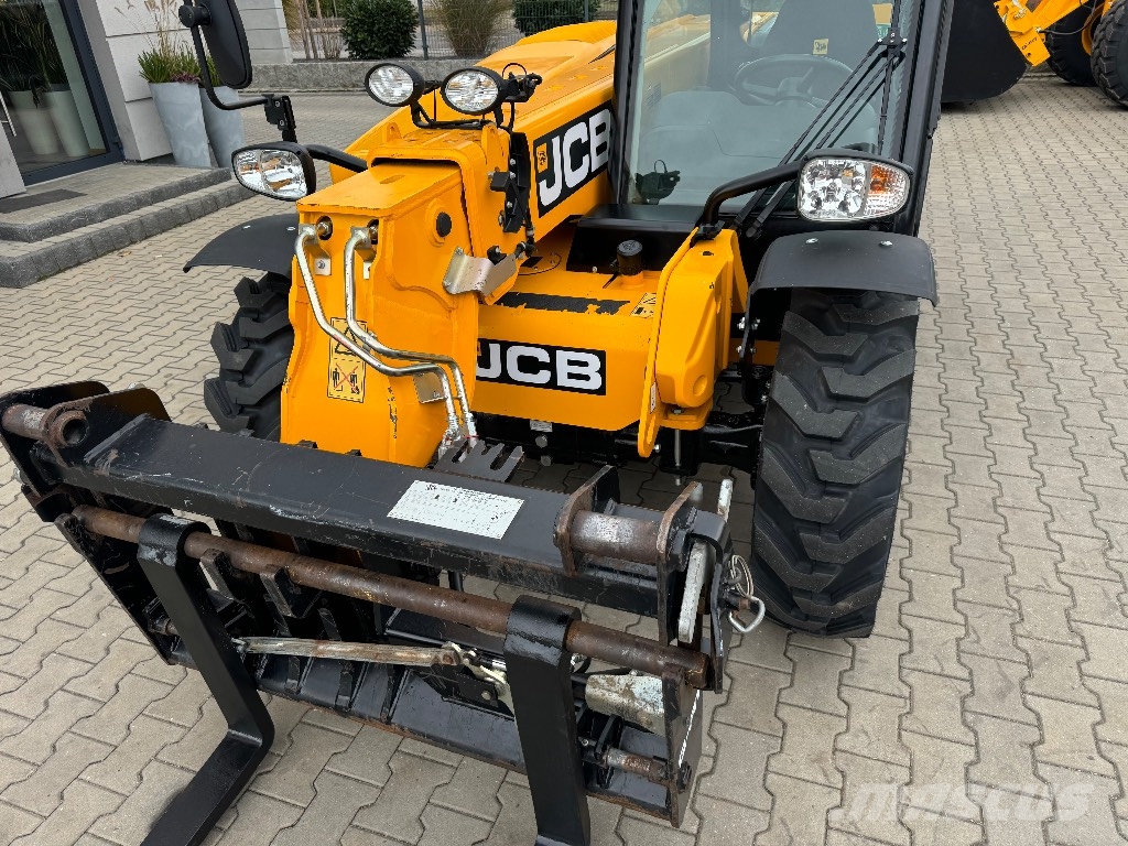 JCB 525-60 AGRI Redskapsbärare för lantbruk
