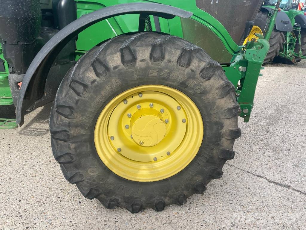 John Deere 6175 R Трактори