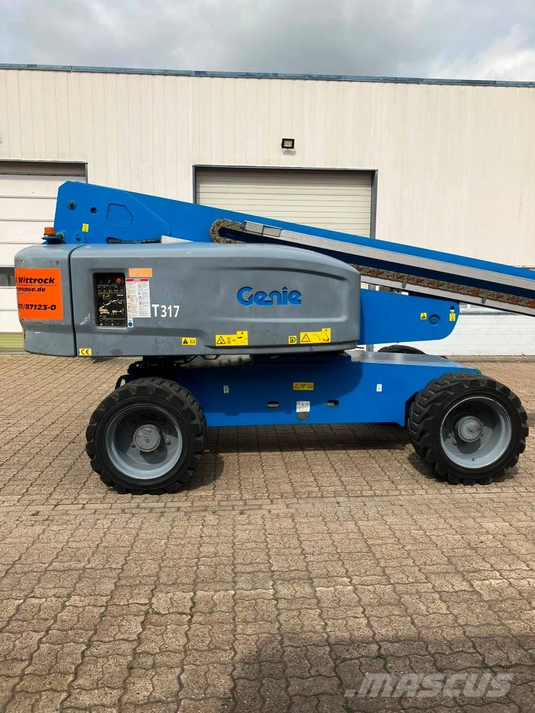 Genie S85 Plataformas con brazo de elevación telescópico