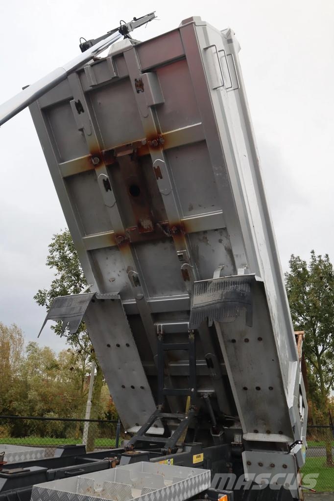 Mercedes-Benz Arocs 4153 | 8X6 | FULL STEEL | RETARDER | BIG AXL Kallurid