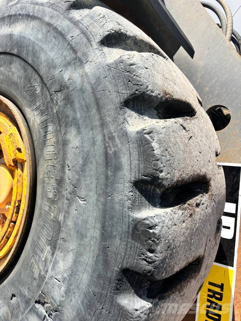 Volvo L 220 H Naudoti ratiniai krautuvai