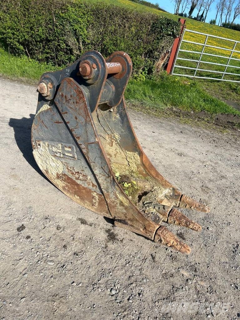 JCB 20 Ton 24” /600mm digging bucket Kovalar