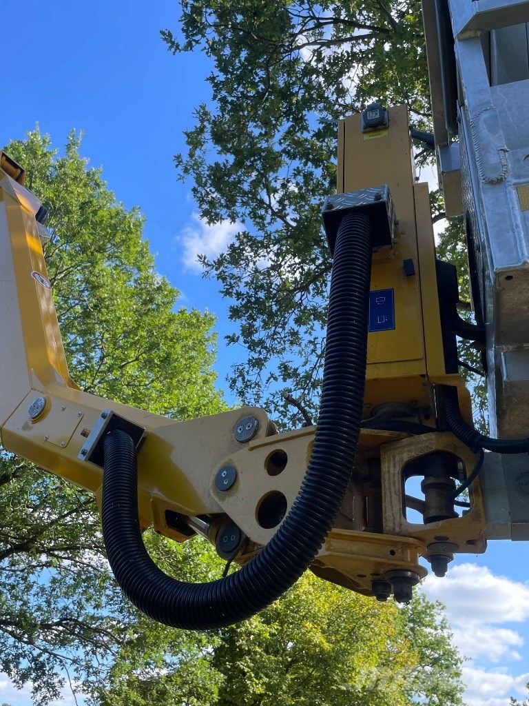 Palfinger P 370 KS 4x4 Avtokošare