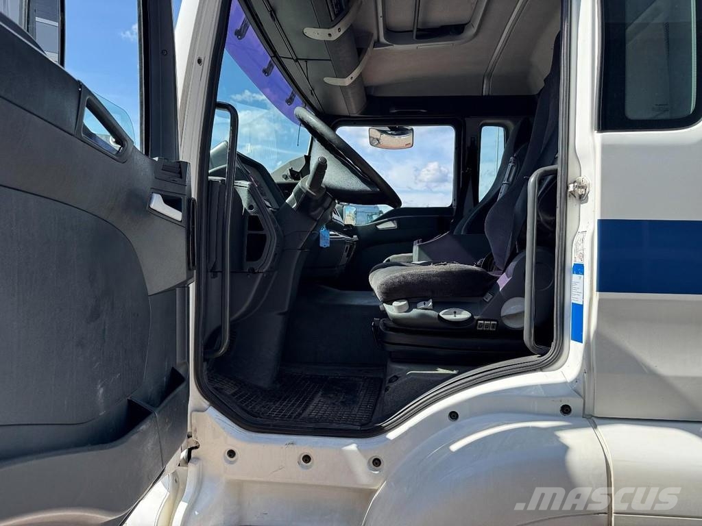 MAN TGA 26.313, Fuel, 5 compartments, 19 M3, Pump, ADR Camiones cisternas