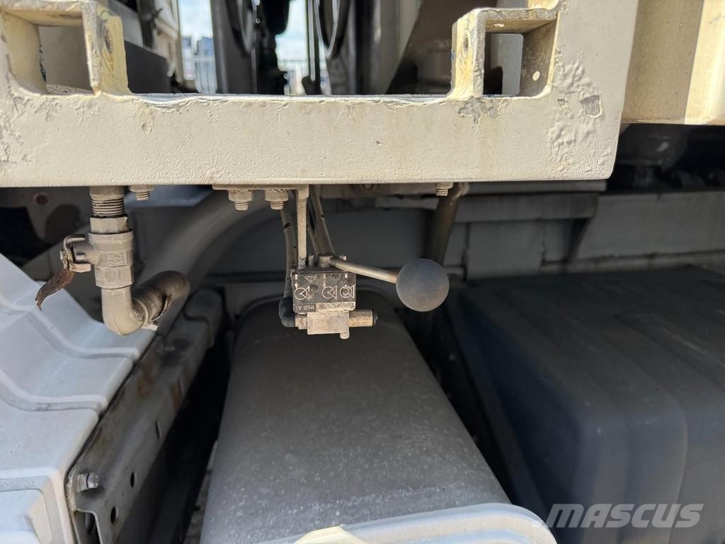 MAN TGA 26.313, Fuel, 5 compartments, 19 M3, Pump, ADR Camiones cisternas