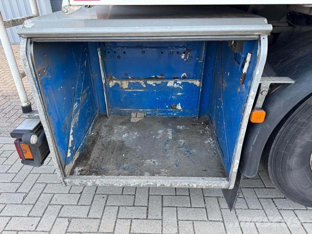 MAN TGA 26.313, Fuel, 5 compartments, 19 M3, Pump, ADR Camiones cisternas