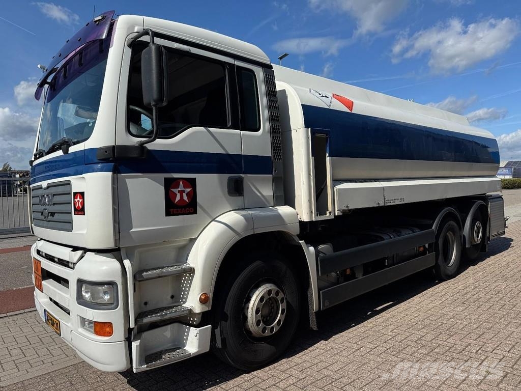 MAN TGA 26.313, Fuel, 5 compartments, 19 M3, Pump, ADR Camiones cisternas