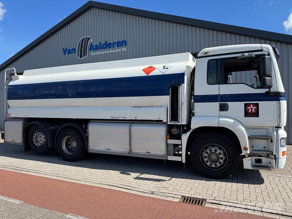 MAN TGA 26.313, Fuel, 5 compartments, 19 M3, Pump, ADR Camiones cisternas