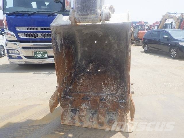 PC PC138US‑10 حفارات زحافة