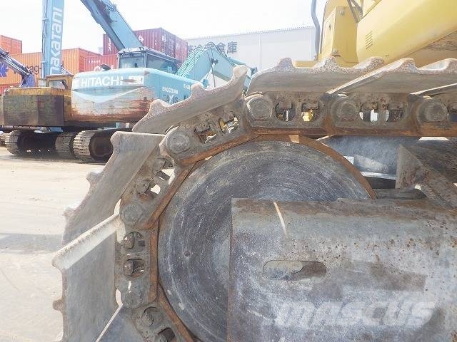 PC PC138US‑10 حفارات زحافة