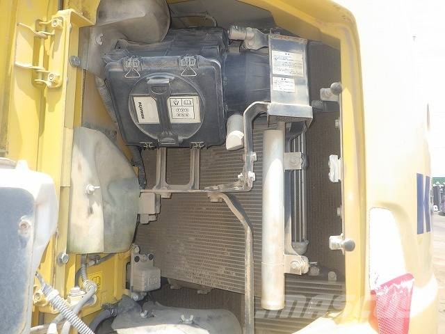 PC PC138US‑10 حفارات زحافة
