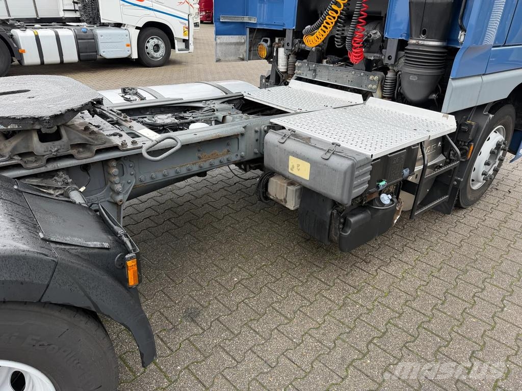 DAF XF 105.460 Space Cab *Intarder* Euro 5 Sadulveokid