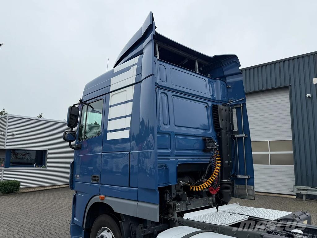 DAF XF 105.460 Space Cab *Intarder* Euro 5 Sadulveokid