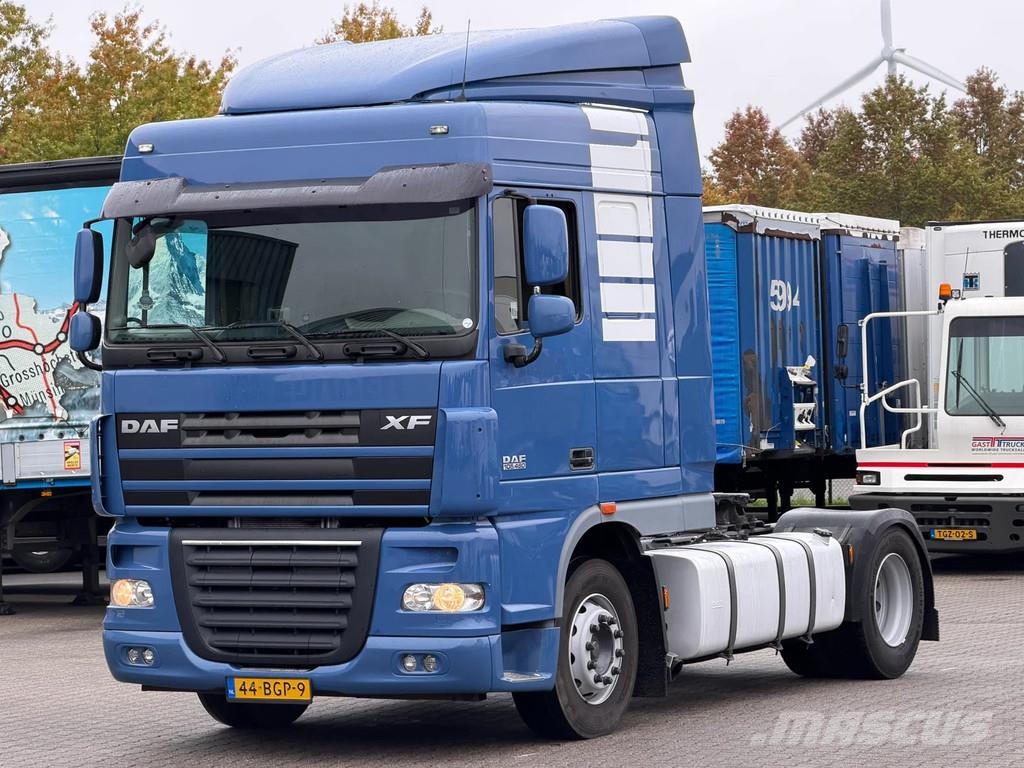 DAF XF 105.460 Space Cab *Intarder* Euro 5 Sadulveokid