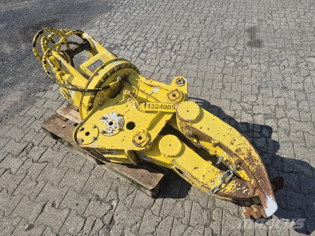 Okada OSG 25 R خطاطيف