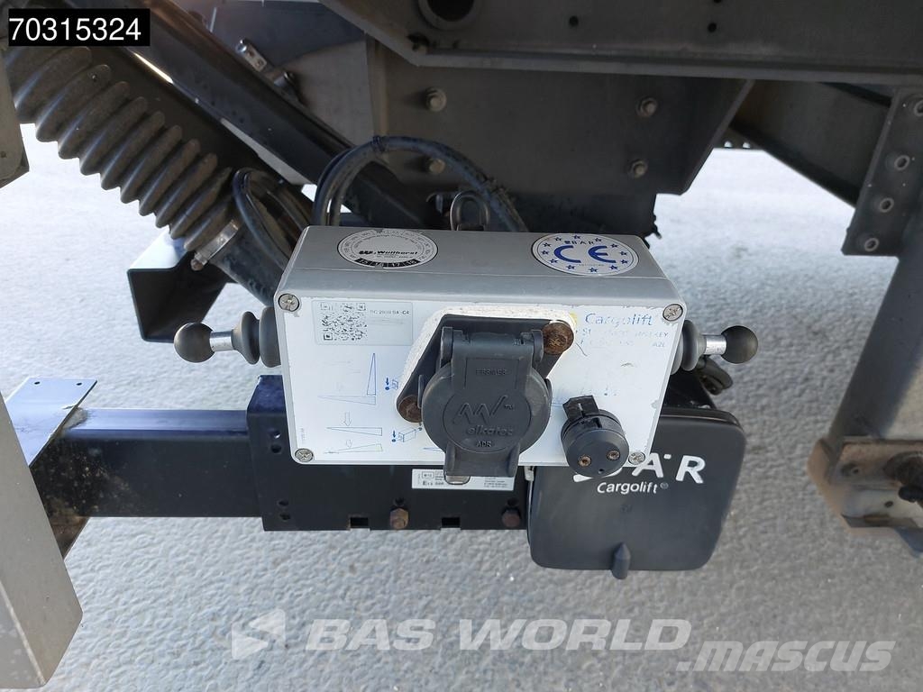  Wullhorst ZA18 2 axles Tail gate Прицепы-рефрижераторы