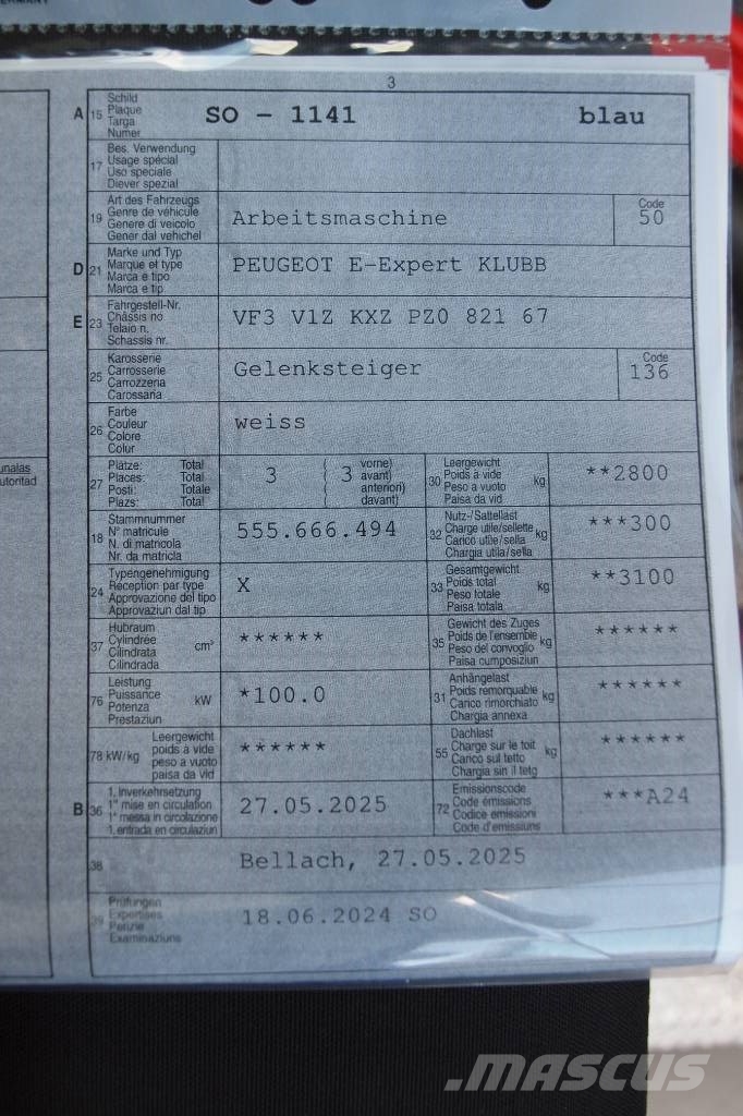 Klubb K20L Ant vilkikų montuojamos kėlimo platformos