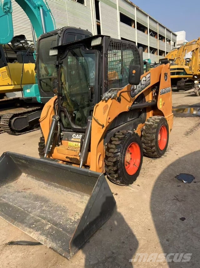 CASE SR 200 Kompaktlader