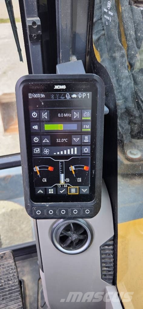 XCMG XE 80 E Midi excavators 7t - 12t