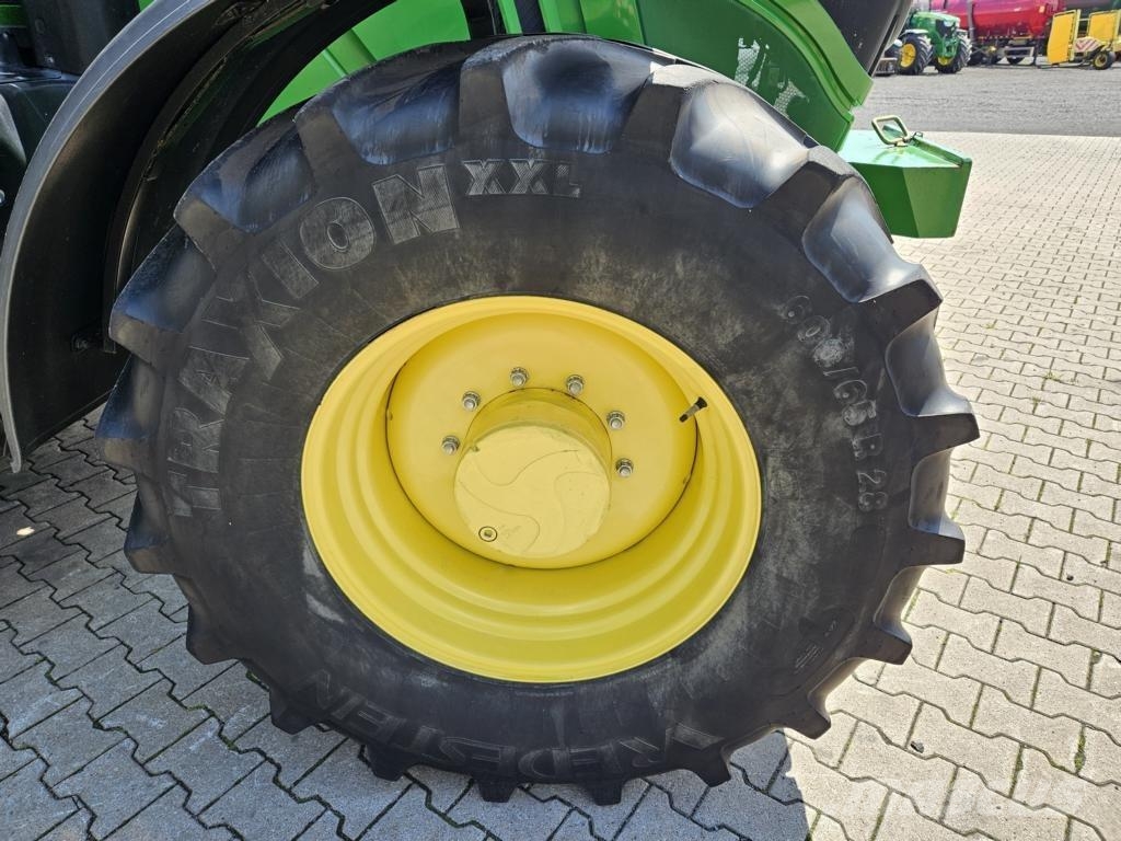 John Deere TRAKTOR 6195M MIT KABINE Agriculture - Others