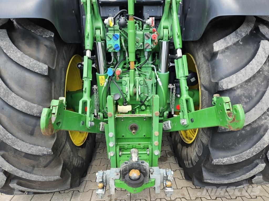 John Deere TRAKTOR 6195M MIT KABINE Agriculture - Others