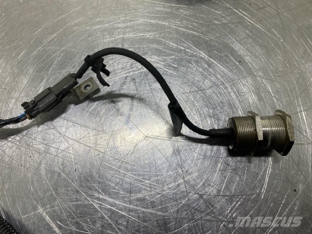 Hitachi ZW310TPD-6-Sensor Електроники