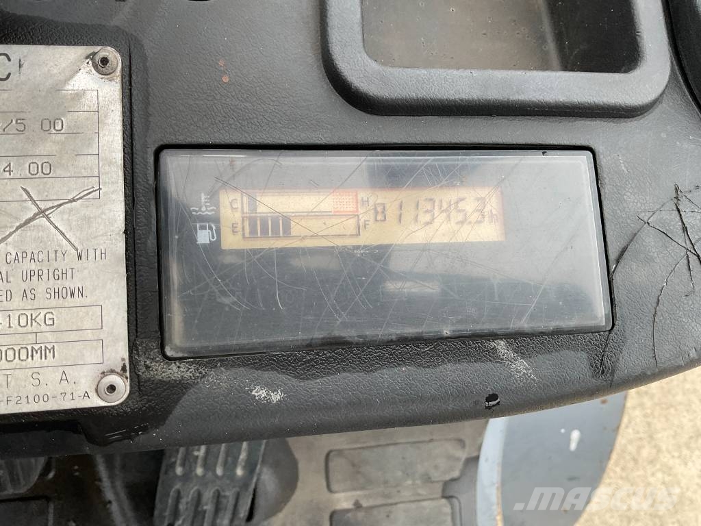 Toyota 02-8FDF25 Tonero شاحنات الديزل