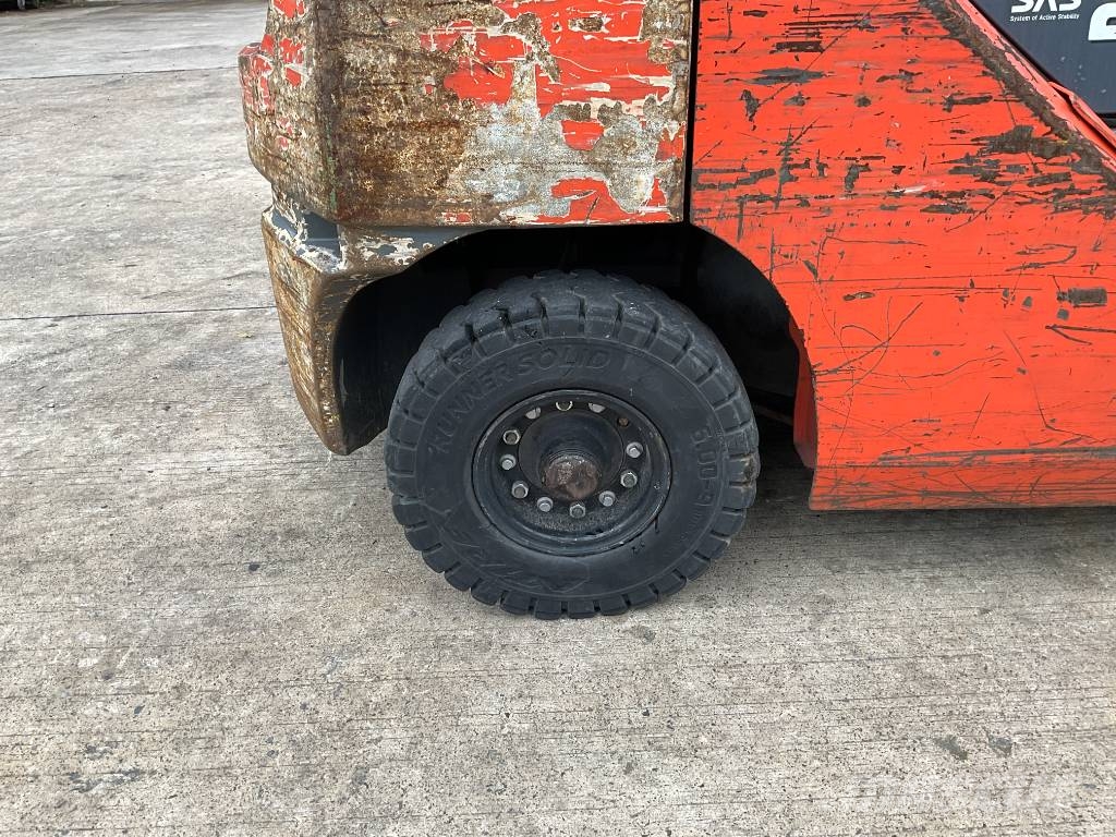 Toyota 02-8FDF25 Tonero شاحنات الديزل
