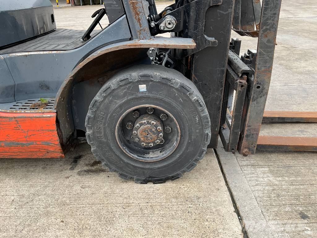 Toyota 02-8FDF25 Tonero شاحنات الديزل