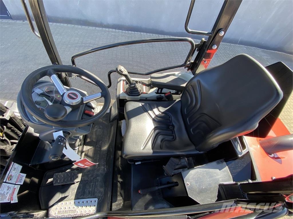 Manitou MLA 4-50H 4P ST5 Pale multiuso