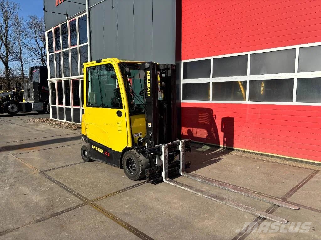 Hyster J2.5 XN 2500kg E- Heftruck Triplo Electric forklifts
