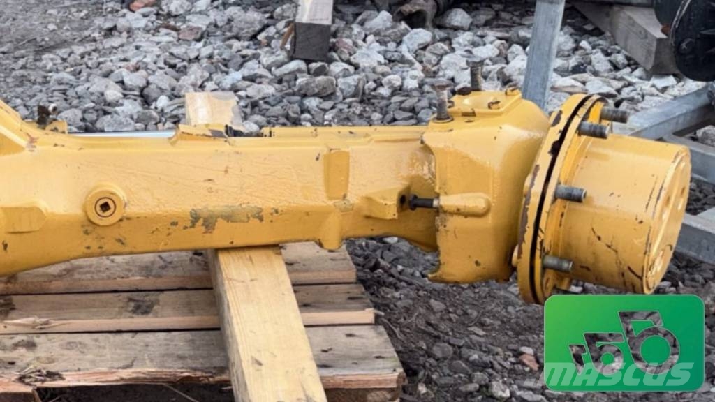 CAT 432E Front Axle CATERPILLAR 543-7930 Front Axle Z Alusta ja jousitus
