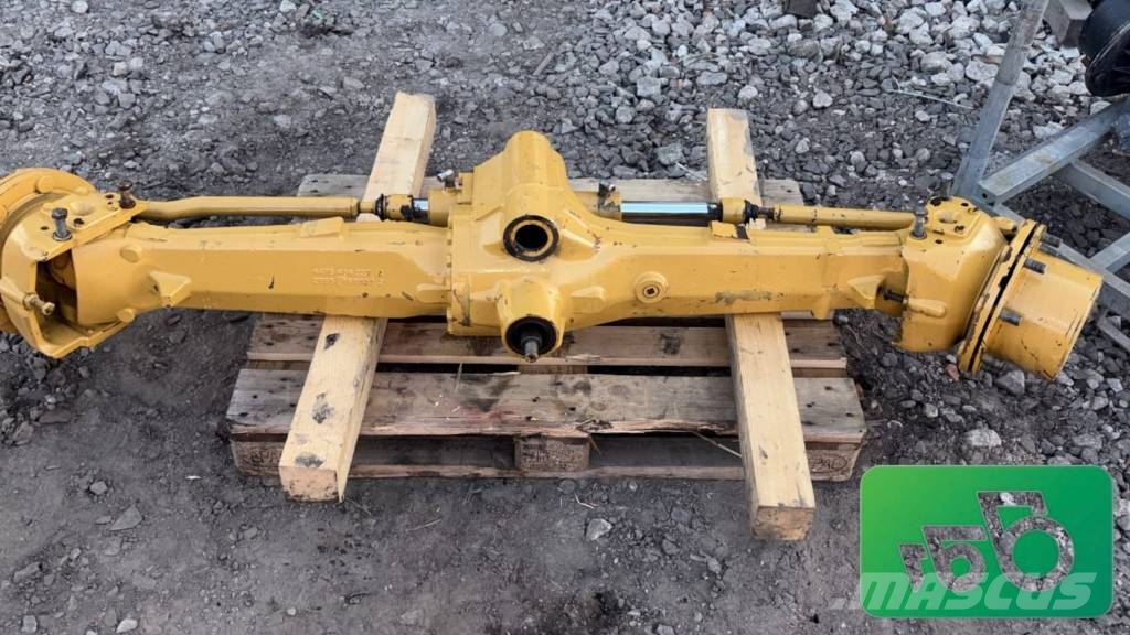 CAT 432E Front Axle CATERPILLAR 543-7930 Front Axle Z Alusta ja jousitus