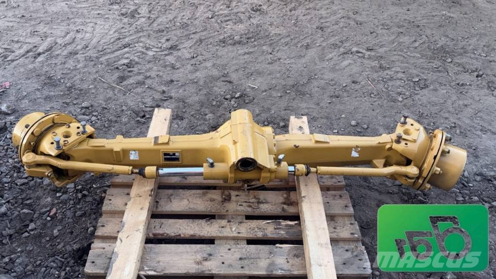 CAT 432E Front Axle CATERPILLAR 543-7930 Front Axle Z Alusta ja jousitus