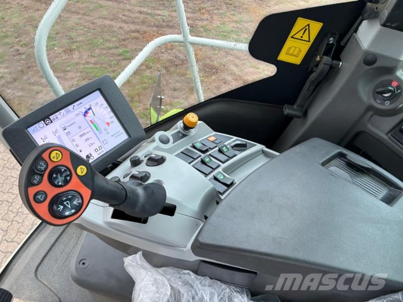 CLAAS JAGUAR 980 T4 Selbstfahrende Häcksler