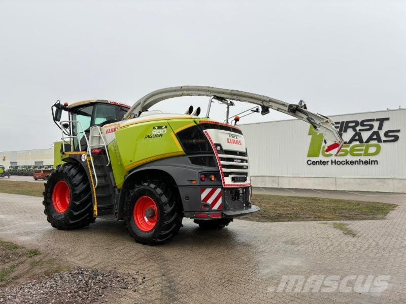 CLAAS JAGUAR 980 T4 Selbstfahrende Häcksler