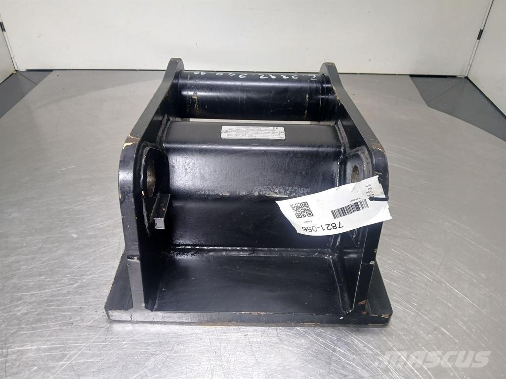 Terex TW110-Yanmar 6239224000-Adapter plate/Aanlasoor موصلات سريعة
