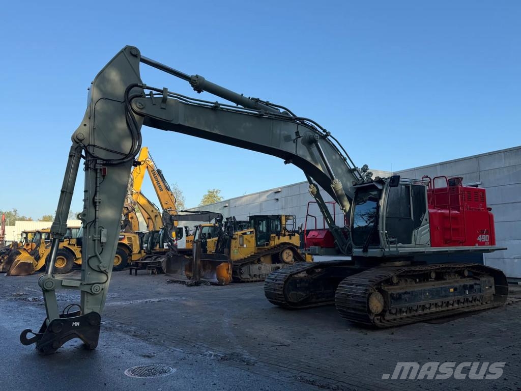 Hitachi 490 حفارات زحافة