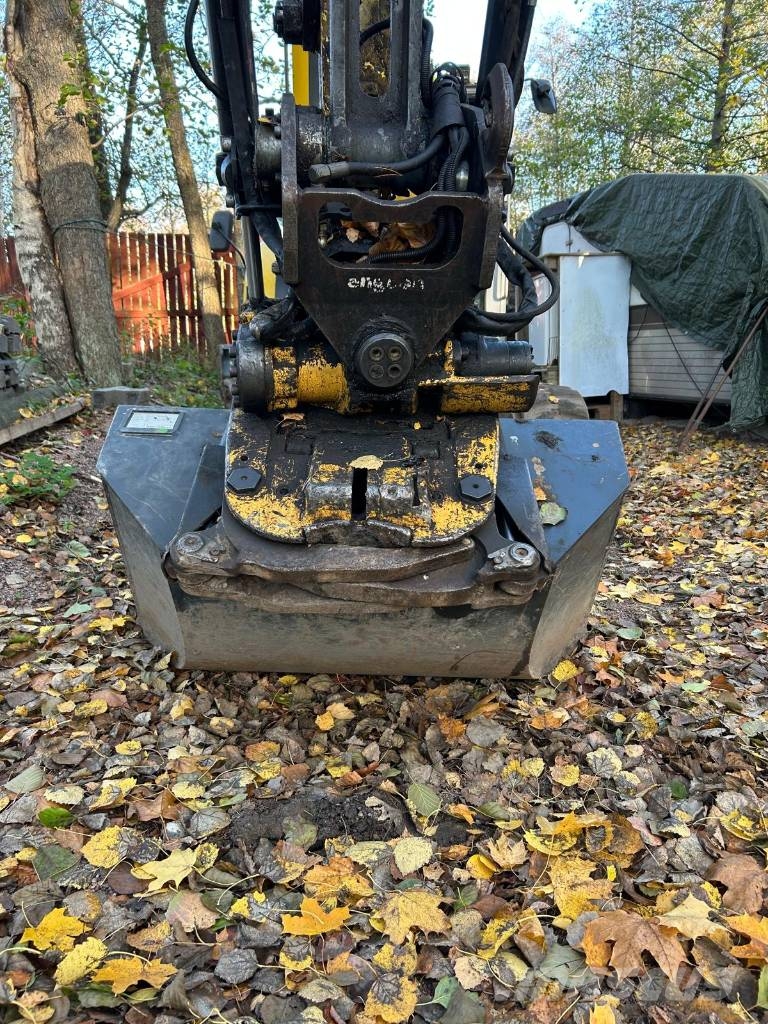 Wacker Neuson EZ 80 Малые экскаваторы 7т-12т
