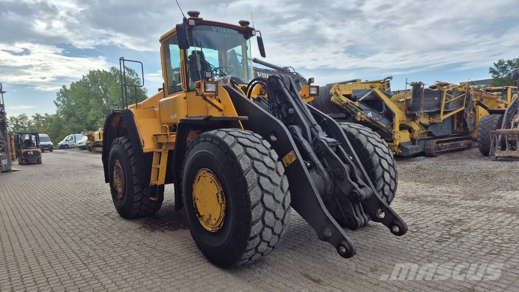 Volvo L 180 E Incarcator pe pneuri