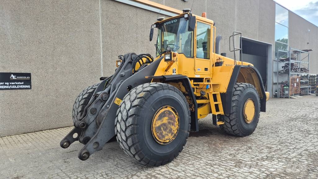 Volvo L 180 E Incarcator pe pneuri