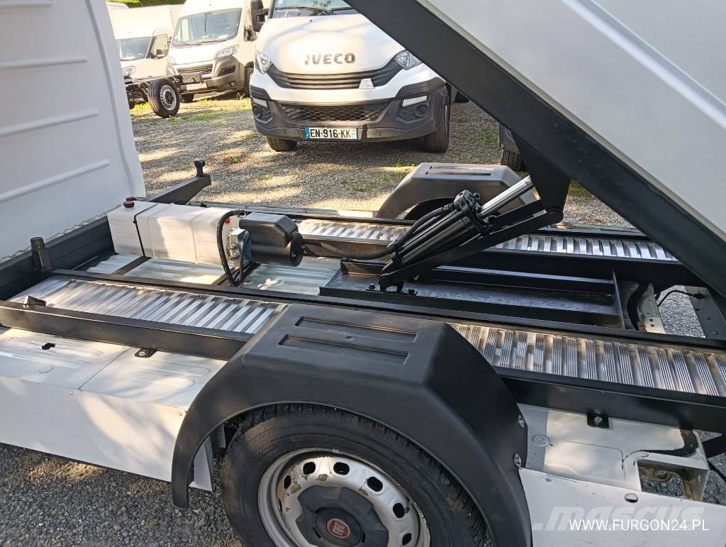 Fiat TALENTO WYWROTKA KIPER Z NAJAZDAMI NR 910 Tipper vans
