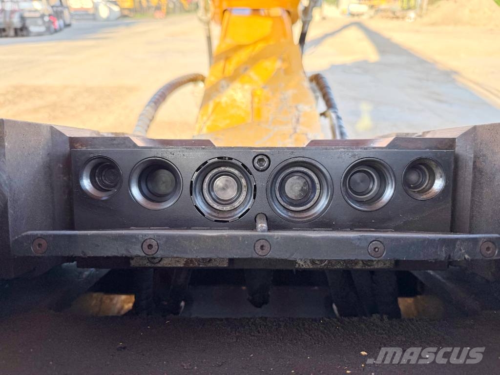 Liebherr R944C UHD - 23 Meter Demolition Hydr Undercarriage Εκσκαφείς κατεδαφίσεων