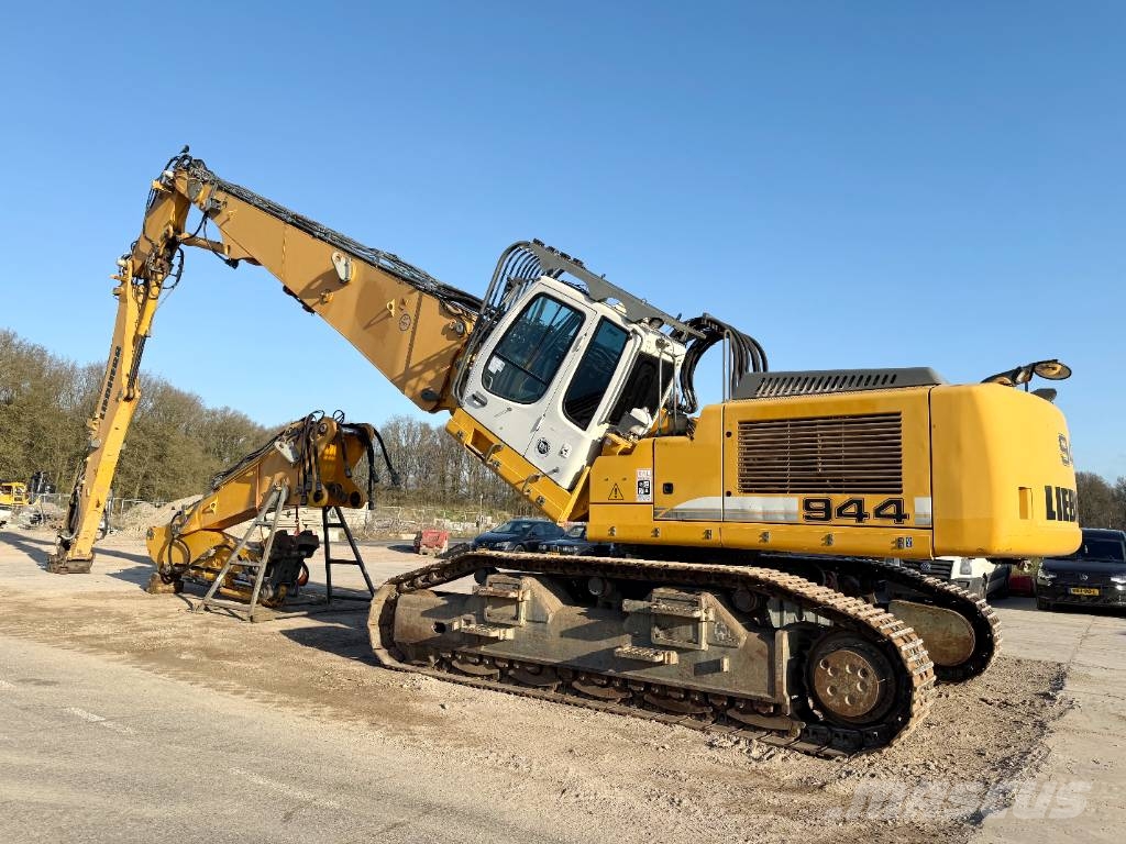 Liebherr R944C UHD - 23 Meter Demolition Hydr Undercarriage Εκσκαφείς κατεδαφίσεων